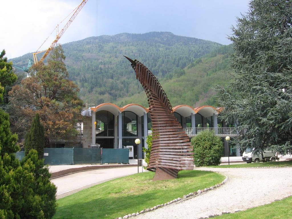 Hotel Concordia Levico Terme Exterior photo