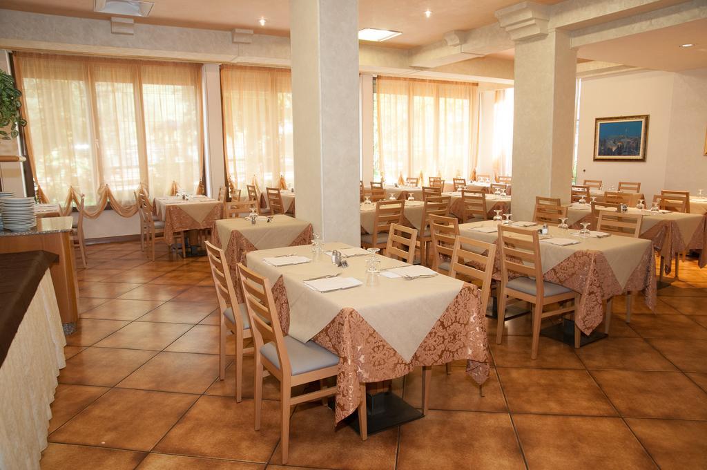 Hotel Concordia Levico Terme Exterior photo