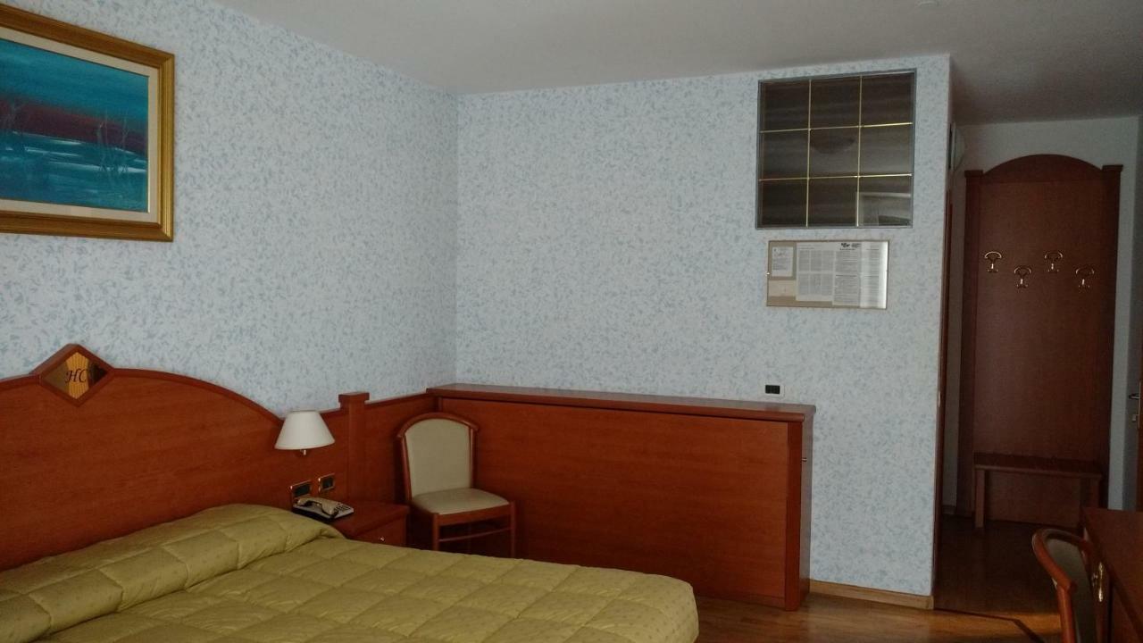 Hotel Concordia Levico Terme Exterior photo